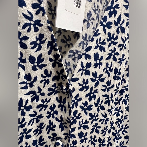 Reformation NWT Beautiful Locklin Bombay midi dress. Size 0. Sold out in stores - Picture 7 of 11